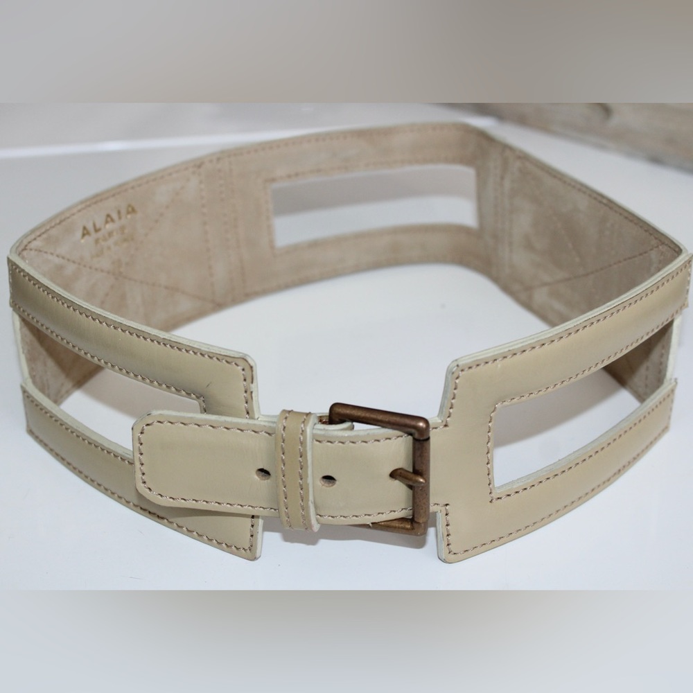 Vintage Alaia Leather Belt Light Khaki Size 70 cm